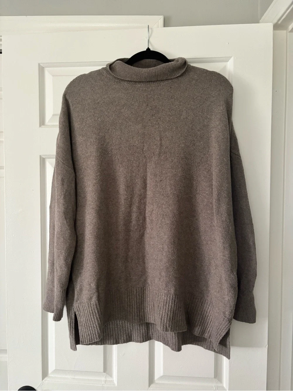 Abercrombie & Fitch Taupe Cowl Neck Sweater - Size M - Like New